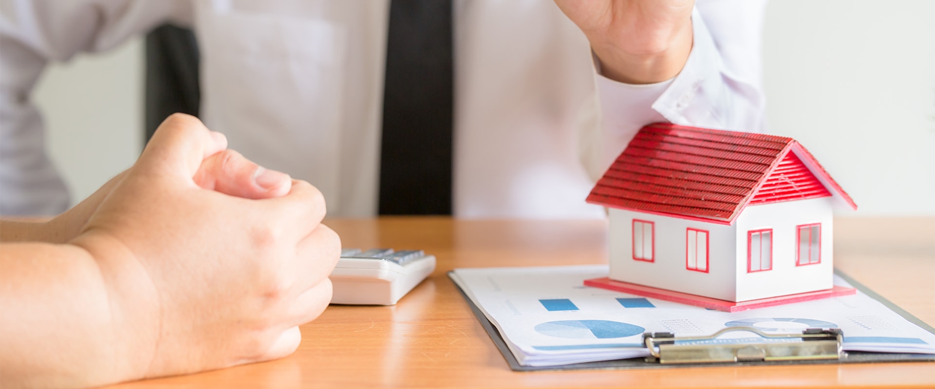 Hiring a Real Estate Agent: All You Need to Know